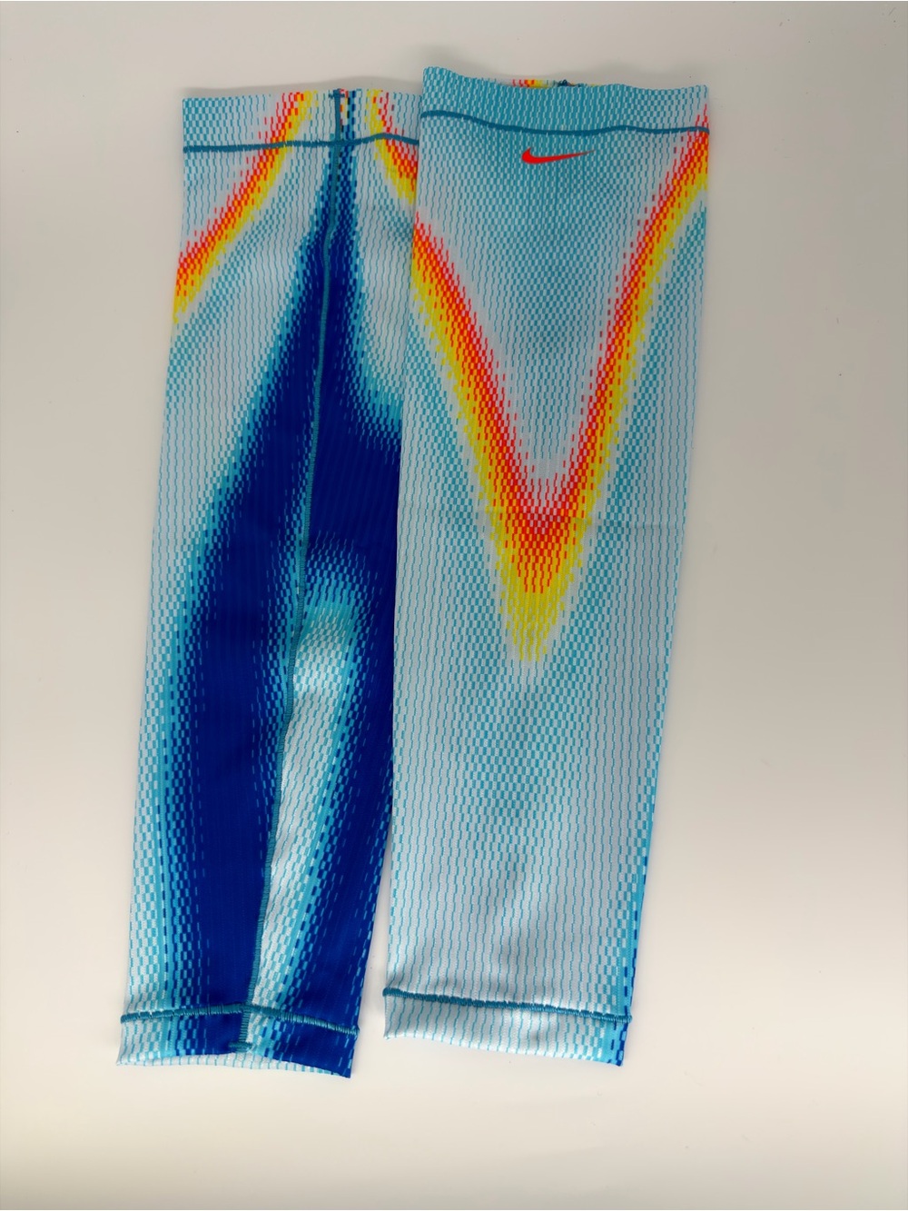 New! Nike Pro Elite Team Arm Sleeves Sz Large FD5792-731 Running Track & Field